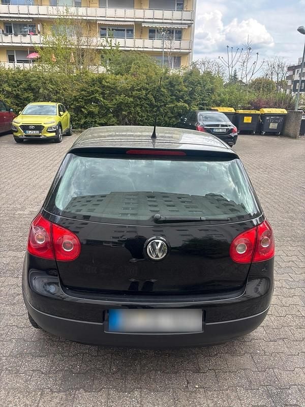 Gebraucht VW Golf V 102 PS (75 kW) 2006 Schwarz Kleinwagen