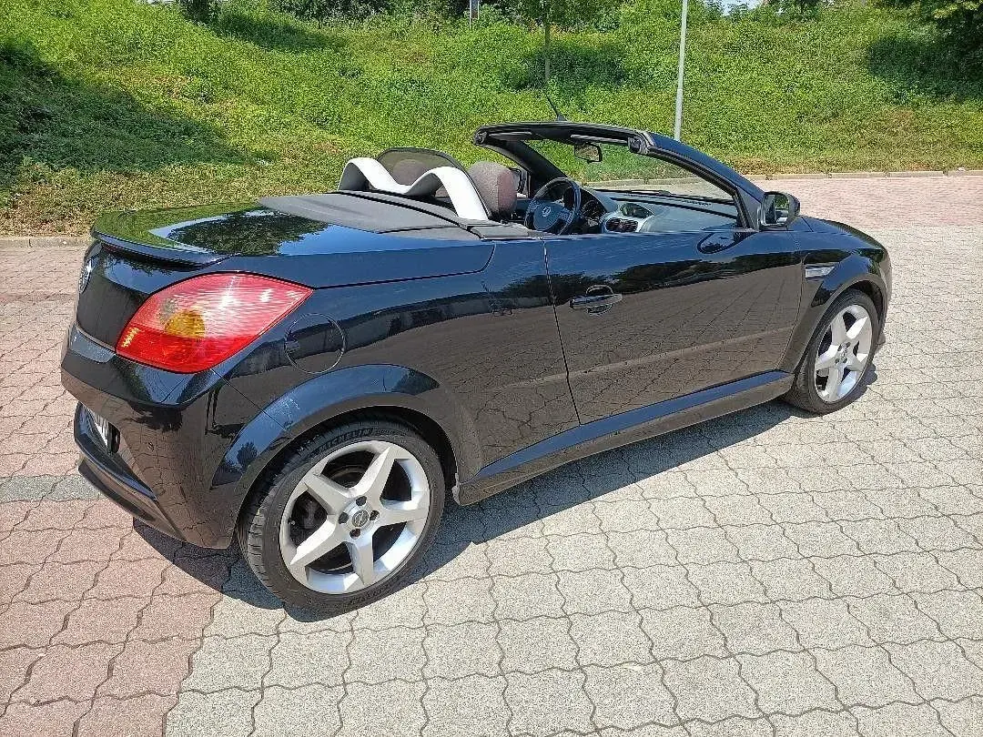 Gebraucht Opel Tigra Sport 125 PS (91 kW) 2004 Schwarz Cabrio