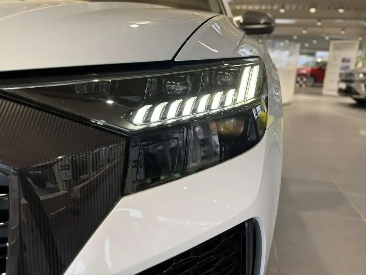 Gebraucht Audi RS Q8 Sport 600 PS (441 kW) 2020 Andere farbe SUV