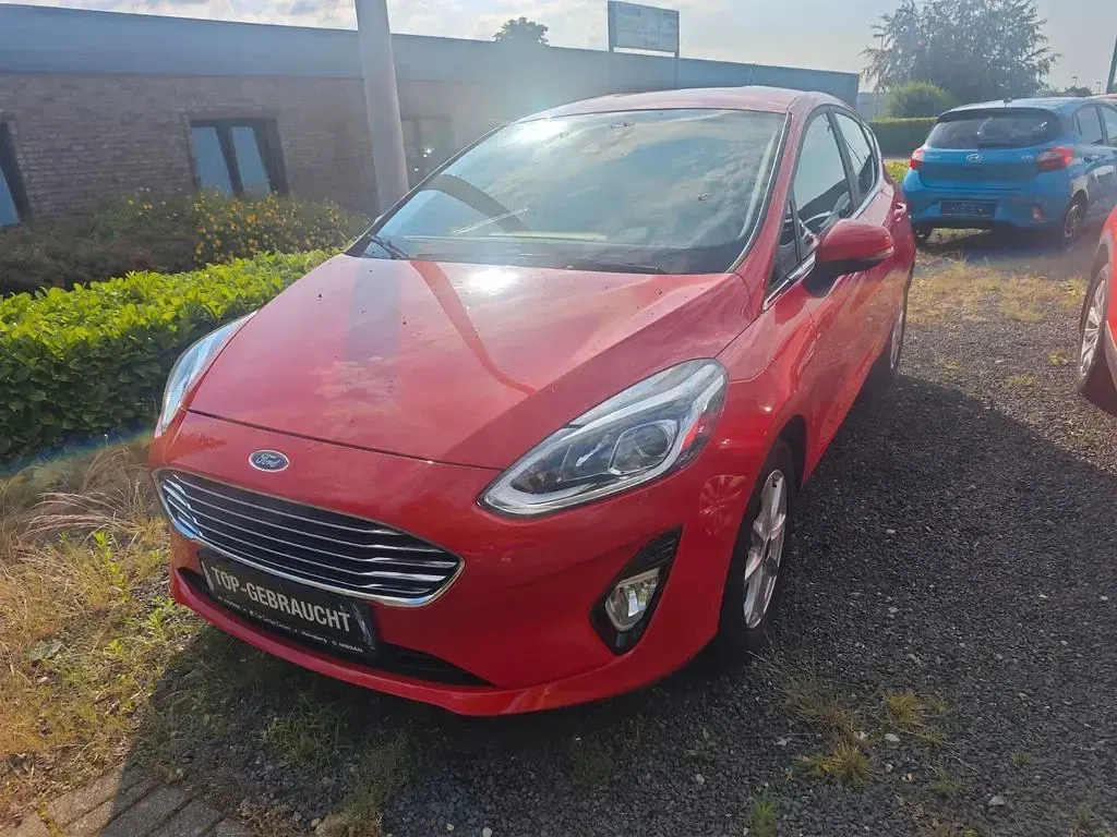 Gebraucht Ford Fiesta Titanium 125 PS (91 kW) 2021 Racerot Kleinwagen