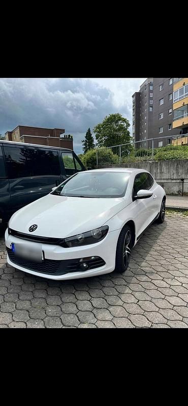 Weiß Gebraucht 2010 VW Scirocco Coupé | 4.900 € (Fairer Preis) - Bild 1/4