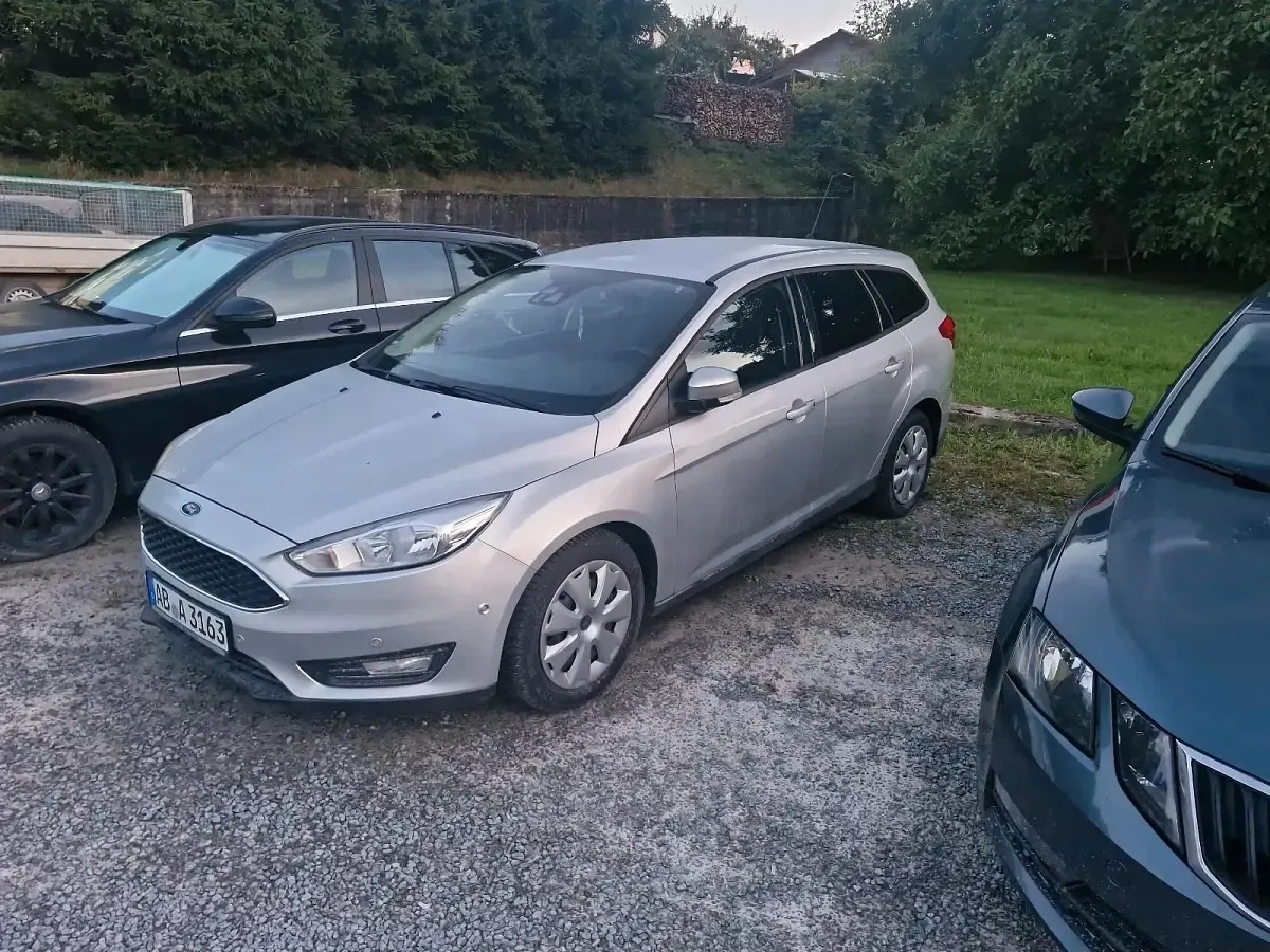 Gebraucht Ford Focus 150 PS (110 kW) 2016 Silber Kombi
