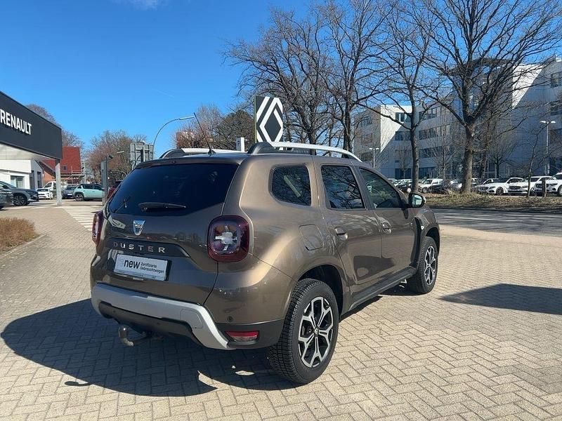Gebraucht Dacia Duster Prestige 114 PS (83 kW) 2018 Nerzbraun SUV