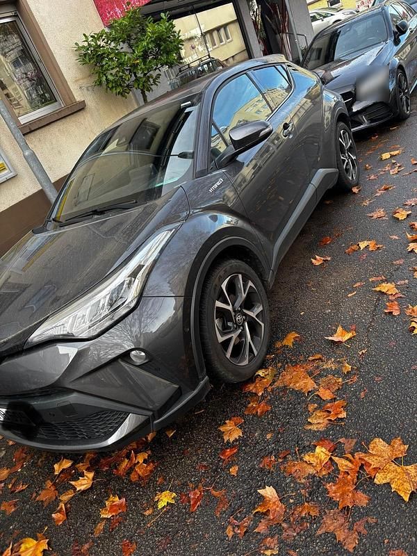 Gebraucht Toyota C-HR Team 184 PS (135 kW) 2021 Silber SUV
