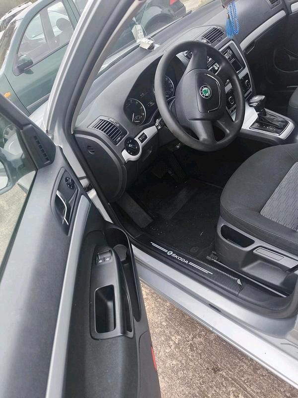 Gebraucht Skoda Octavia 160 PS (117 kW) 2009 Grau Kombi