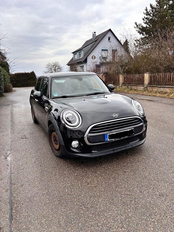 Gebraucht Mini ONE 102 PS (75 kW) 2019 Schwarz Kleinwagen