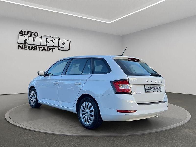 Gebraucht Skoda Fabia Cool Plus 95 PS (69 kW) 2022 Weiß Kombi