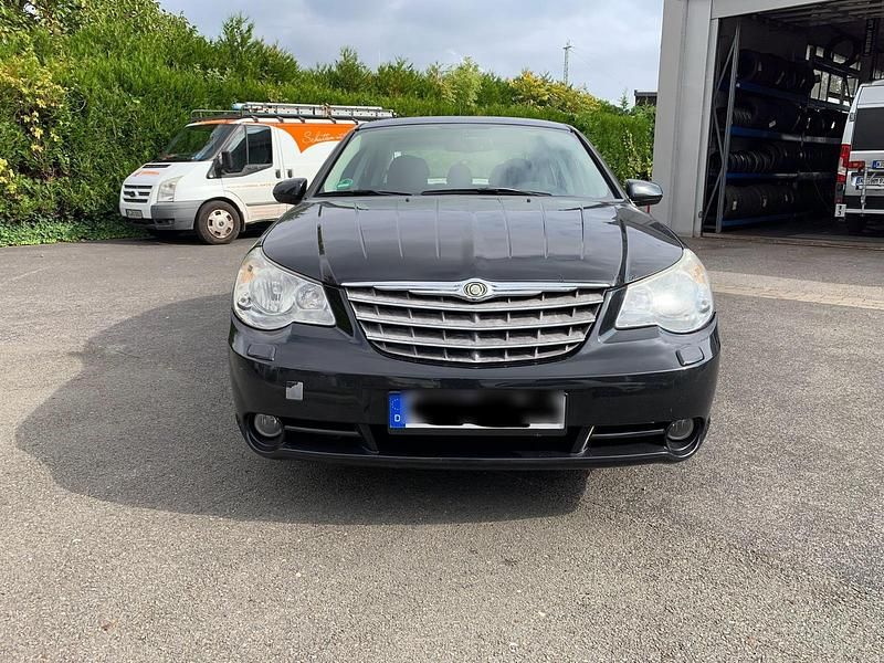 Schwarz Gebraucht 2010 Chrysler Sebring Limousine | 3.490 € - Bild 1/4