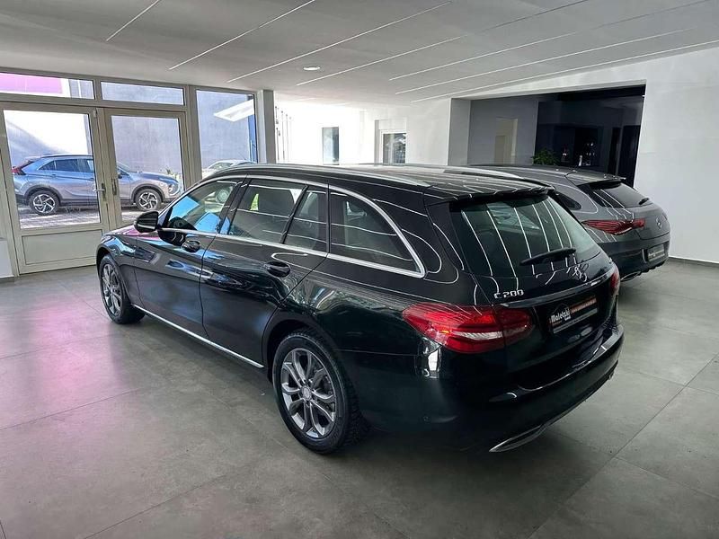 Gebraucht Mercedes C200 184 PS (135 kW) 2016 Schwarz Kombi