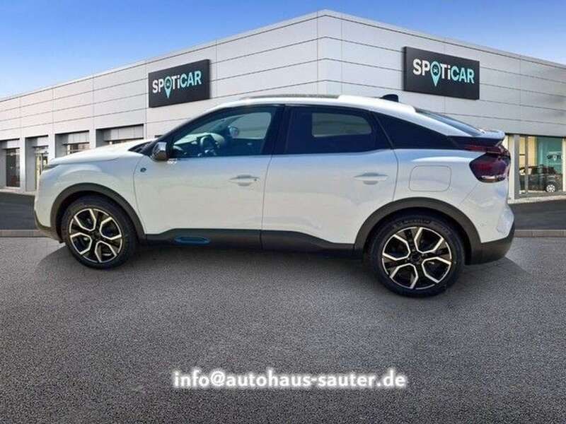 Gebraucht Citroën e-C4 Shine 100 kW (136 PS) 2023 Weiss Limousine