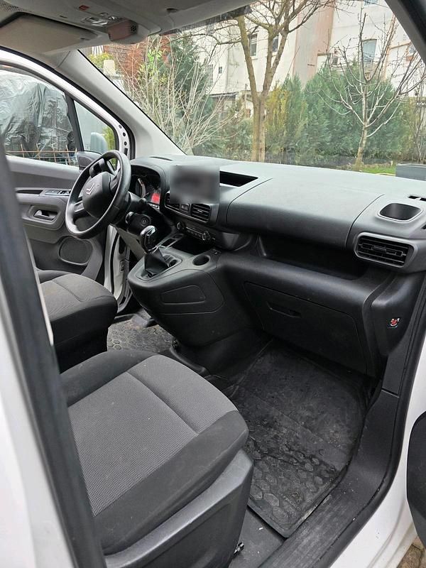 Gebraucht Citroën Berlingo 95 PS (69 kW) 2019 Weiß Van / Kleinbus