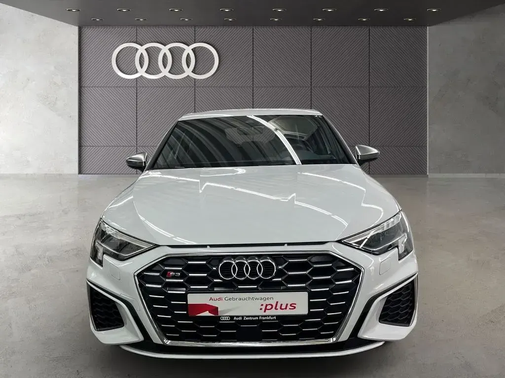 Gebraucht Audi S3 Design 310 PS (228 kW) 2023 Gletscherweiß metallic Limousine