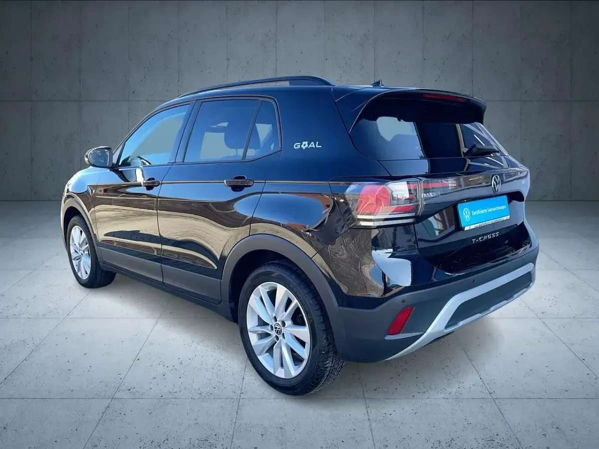 Gebraucht VW T-Cross Goal 95 PS (69 kW) 2025 Deep black perleffekt SUV