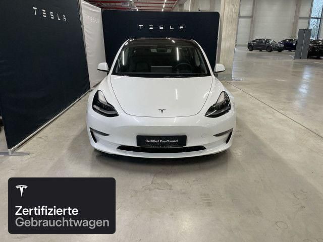 Gebraucht Tesla Model 3 Long Range AWD 324 kW (441 PS) 2021 Pearl white multicoat Limousine