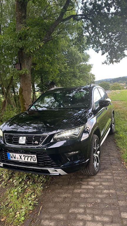 Schwarz Gebraucht 2020 Seat Ateca 4Drive SUV | 19.900 € (Superpreis) - Bild 1/4