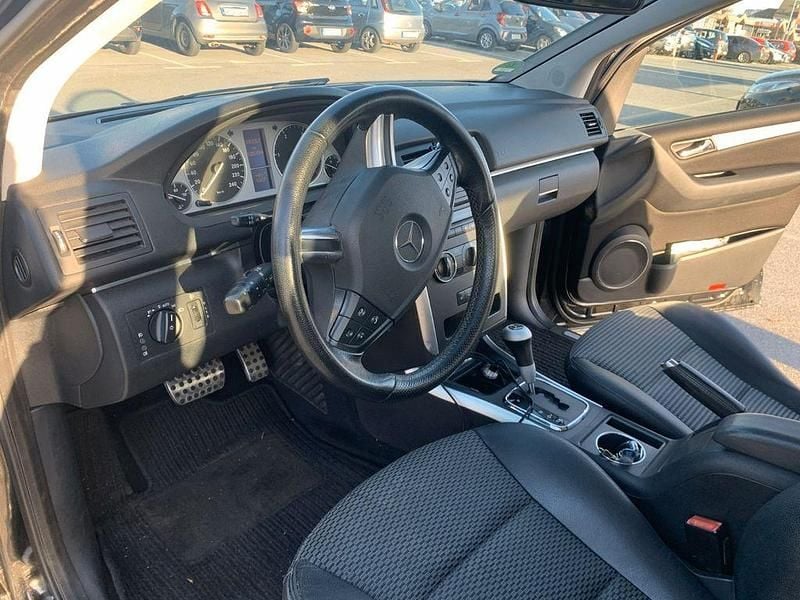 Schwarz Gebraucht 2008 Mercedes B180 Edition Van / Kleinbus | 4.500 € (Superpreis) - Bild 1/4