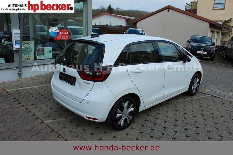 Gebraucht Honda Jazz Elegance 100 PS (73 kW) 2023 Weiß Kleinwagen