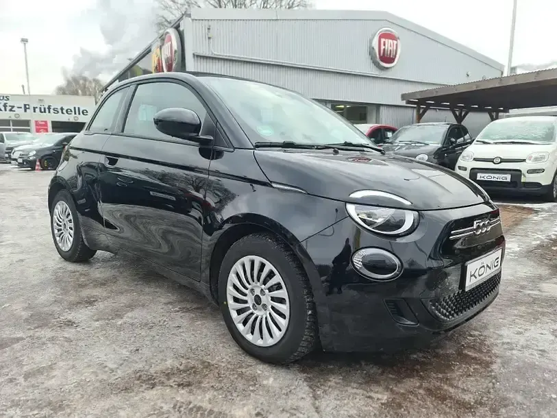 Gebraucht Fiat 500e 86 kW (118 PS) 2023 Schwarz Cabrio