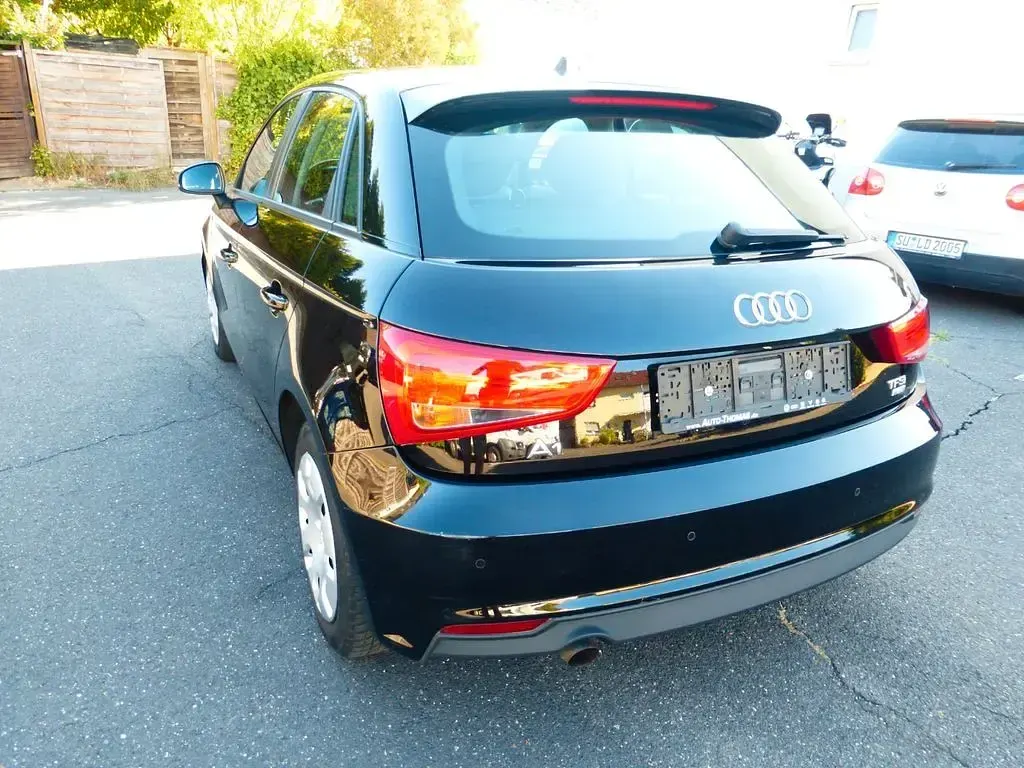 Gebraucht Audi A1 Sportback 95 PS (69 kW) 2017 Schwarz Kleinwagen