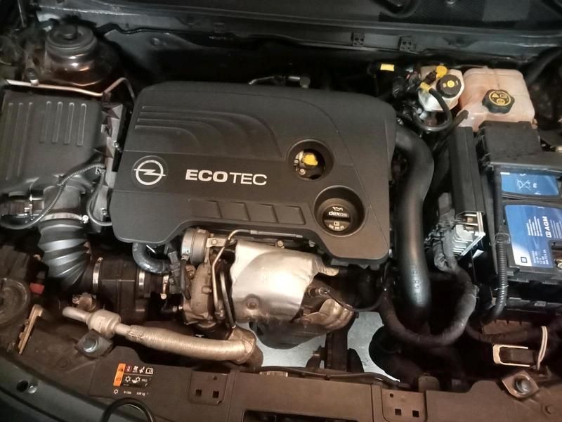 Gebraucht Opel Insignia 170 PS (125 kW) 2014 Braun Kombi