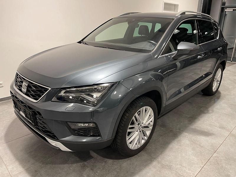 Grau Gebraucht 2017 Seat Ateca 4Drive SUV | 16.900 € (Superpreis) - Bild 1/4