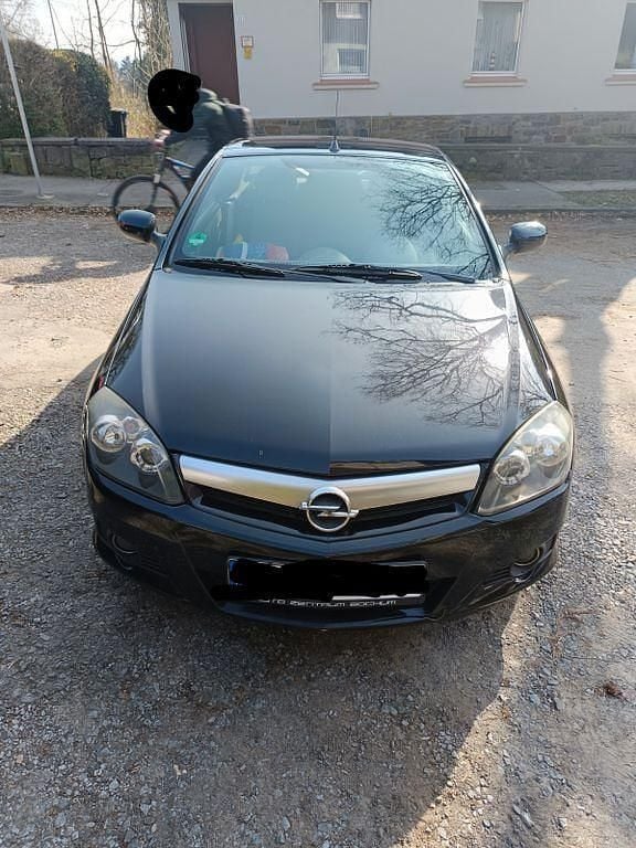 Gebraucht Opel Tigra 90 PS (66 kW) 2004 Cabrio