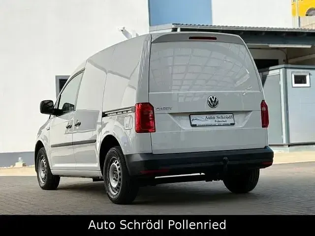 Usata VW Caddy 102 CV (75 kW) 2018 Bianco Monovolume