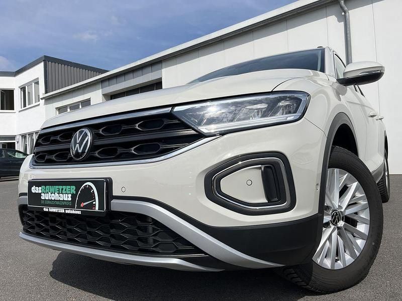 Ascotgrau Gebraucht 2024 VW T-Roc Life SUV | 25.860 € (Guter Preis) - Bild 1/4