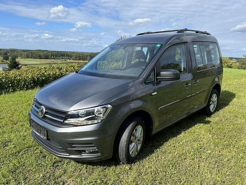 Gebraucht VW Caddy Trendline 110 PS (80 kW) 2019 Silber Van / Kleinbus