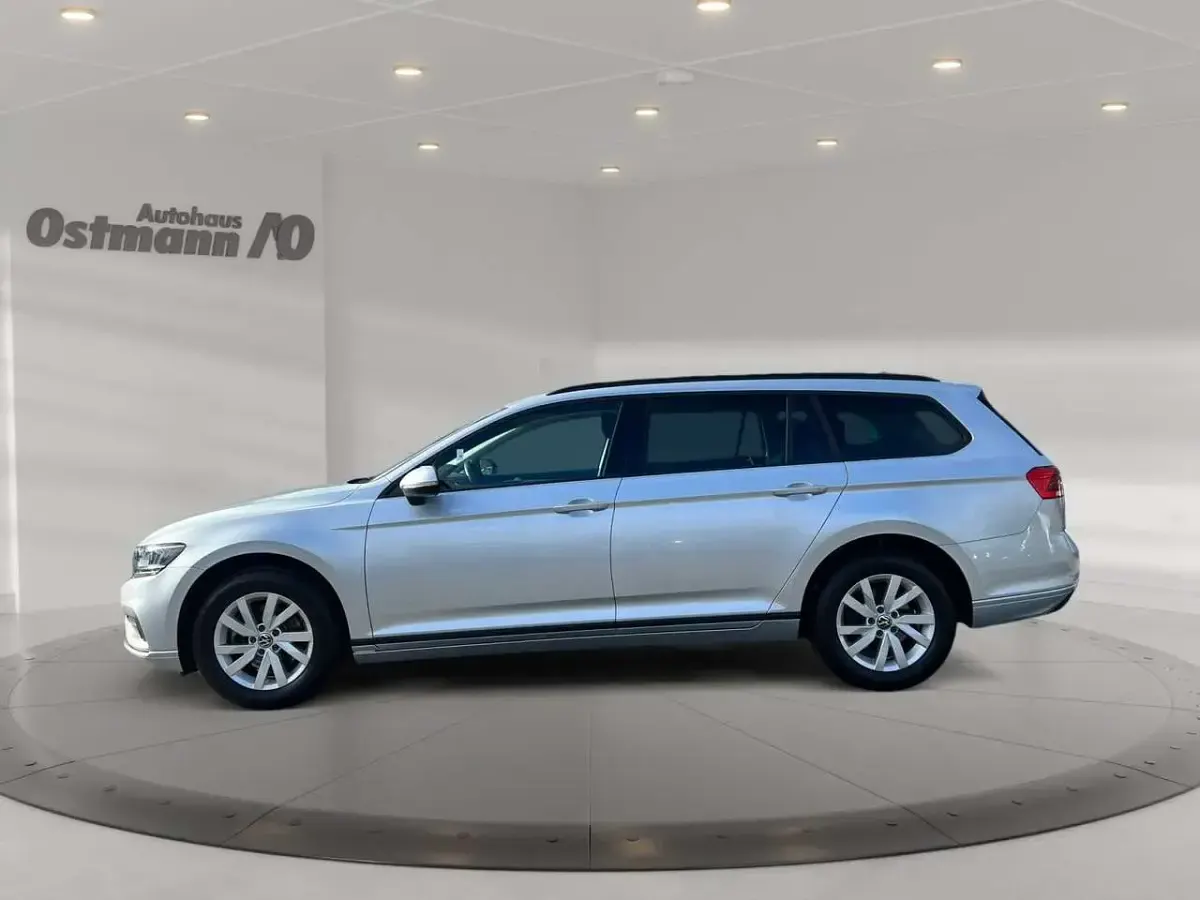 Gebraucht VW Passat Conceptline 150 PS (110 kW) 2022 Silber Kombi