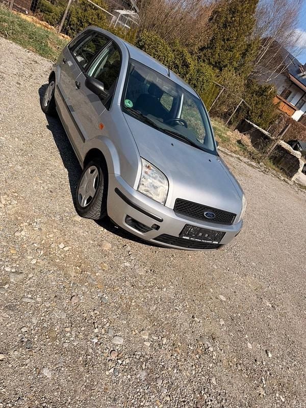 Gebraucht Ford Fusion 69 PS (50 kW) 2003 Grau Kleinwagen