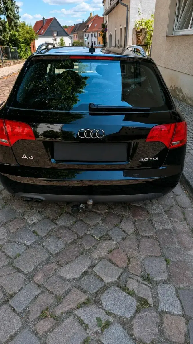 Gebraucht Audi A4 140 PS (102 kW) 2006 Schwarz Kombi
