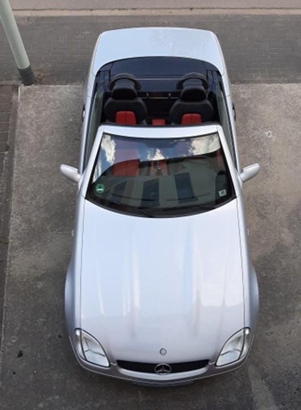 Silber Gebraucht 1999 Mercedes SLK200 Cabrio | 3.800 € (Superpreis) - Bild 1/4