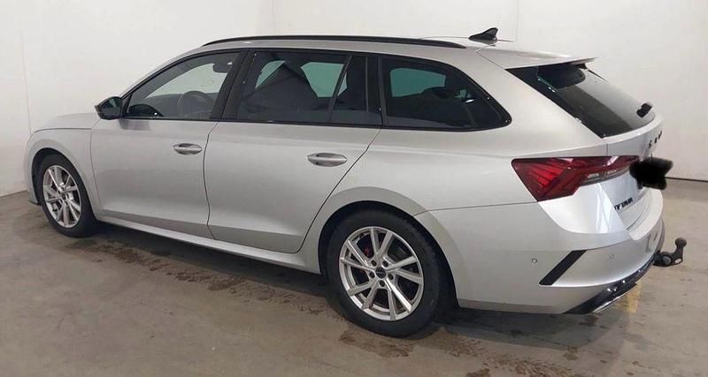 Gebraucht Skoda Octavia RS 200 PS (147 kW) 2022 Silber Kombi