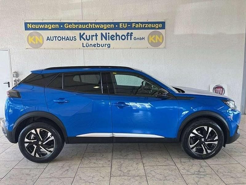 Vertigoblau Gebraucht 2022 Peugeot 2008 SUV | 18.740 € (Fairer Preis) - Bild 1/3