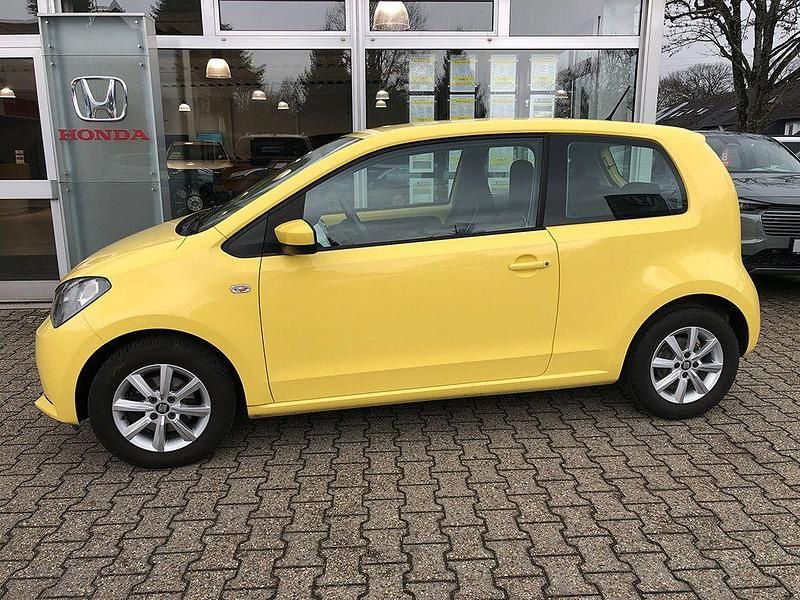 Second-hand Seat Mii Chic 60 CP (44 kW) 2016 Galben Hatchback