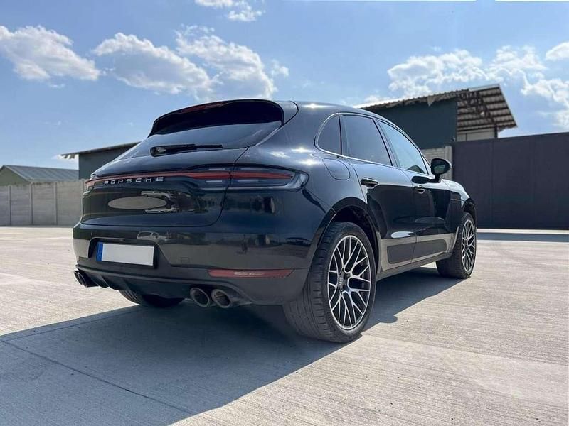 Gebraucht Porsche Macan 245 PS (180 kW) 2019 Schwarz SUV