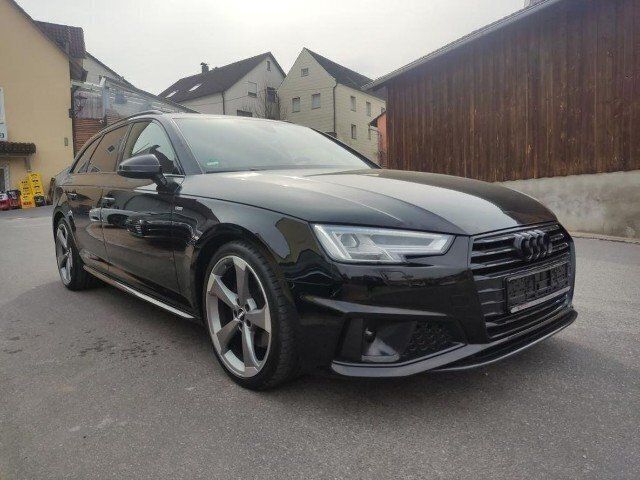 Gebraucht Audi A4 150 PS (110 kW) 2019 Schwarz Kombi