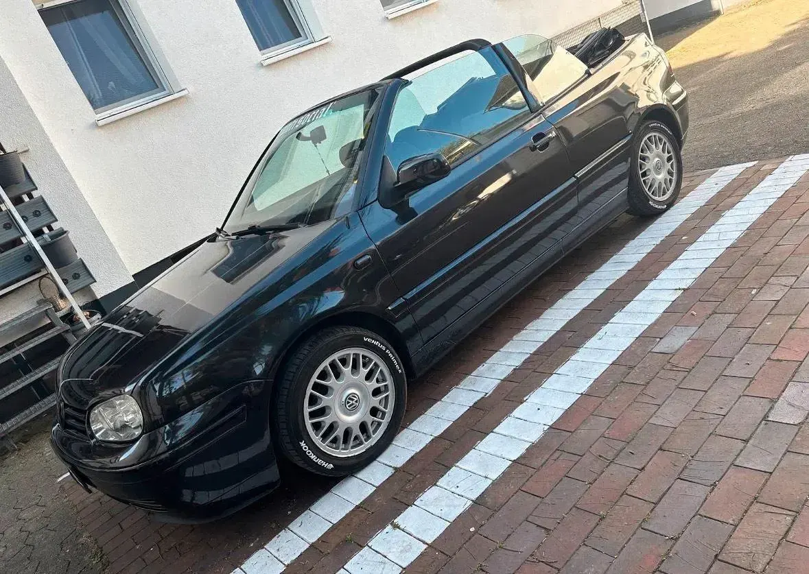 Gebraucht VW Golf Cabriolet 75 PS (55 kW) 2000 Schwarz Cabrio