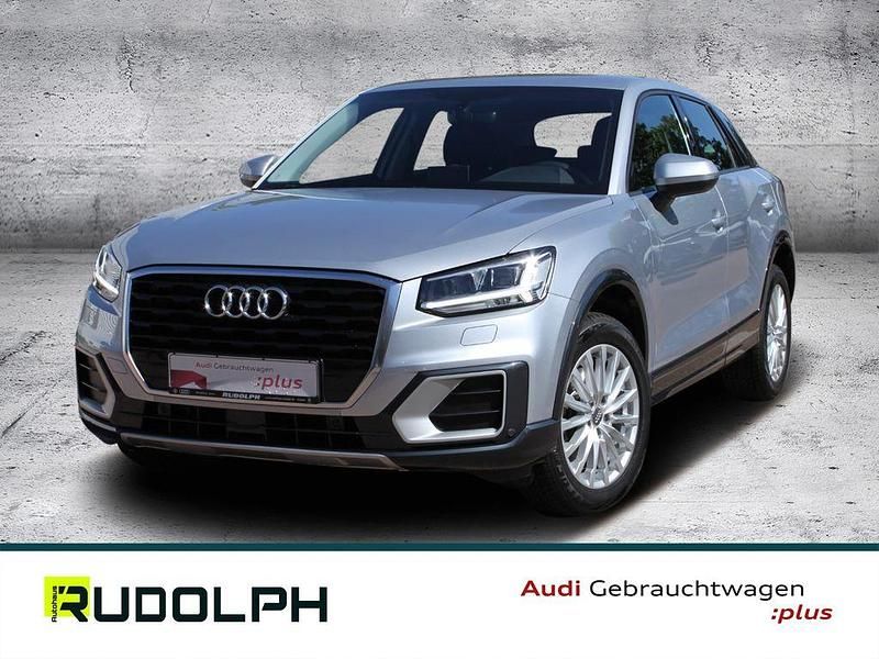 Florettsilber metallic Gebraucht 2017 Audi Q2 Design SUV | 16.990 € (Fairer Preis) - Bild 1/4