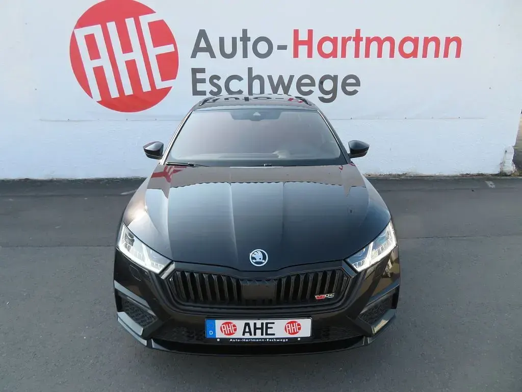 Gebraucht Skoda Octavia RS 200 PS (147 kW) 2024 Schwarzmagic perleffekt Kombi