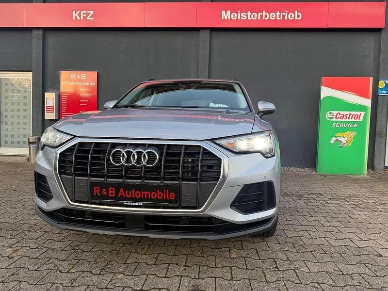 Gebraucht Audi Q3 Basis 150 PS (110 kW) 2022 Silber SUV