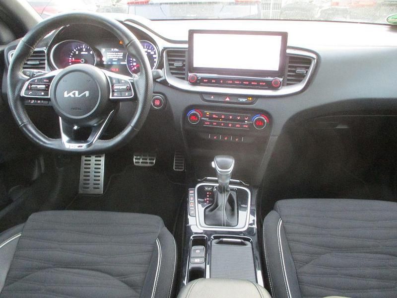 Gebraucht Kia Ceed GT GT-Line 136 PS (100 kW) 2022 Schwarz Limousine