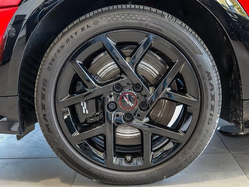 Gebraucht Mini Cooper 156 PS (114 kW) 2024 Chili red ii Kleinwagen