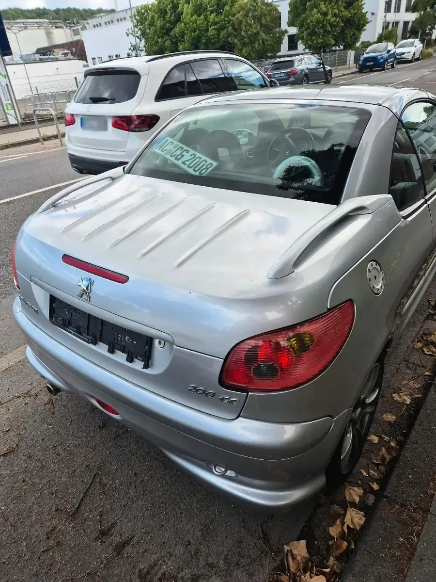 Gebraucht Peugeot 206 CC 2004 Silber Cabrio