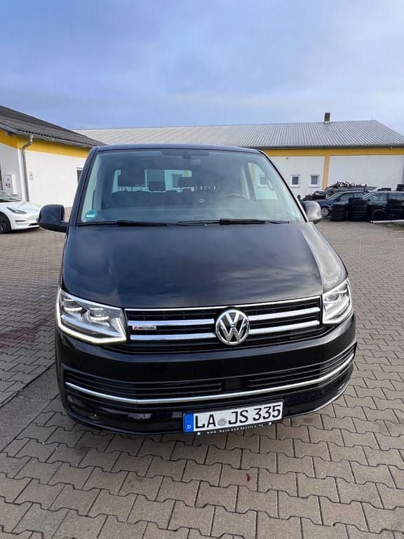 Second-hand VW T6 204 CP (150 kW) 2016 Negru Van