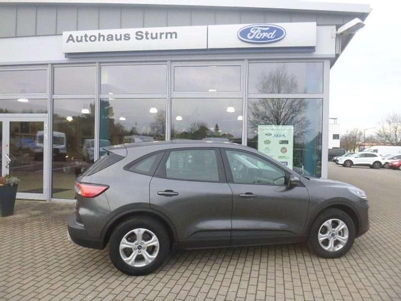 Gebraucht Ford Kuga 152 PS (111 kW) 2022 Magneticgrau (metallic) SUV