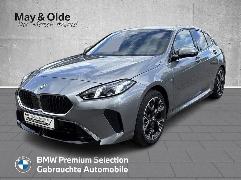 Grau Gebraucht 2024 BMW 120 Performance Kleinwagen | 33.990 € (Guter Preis) - Bild 1/4