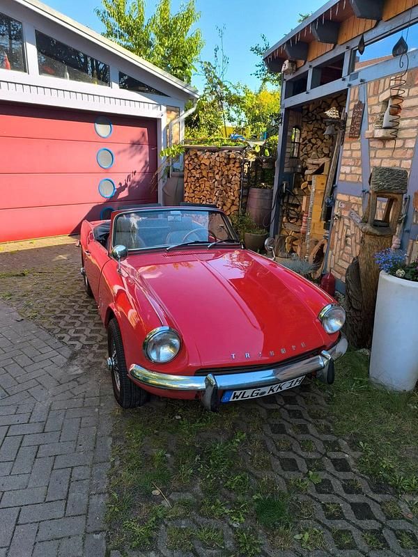 Gebraucht Triumph Spitfire 68 PS (50 kW) 1967 Rot Cabrio