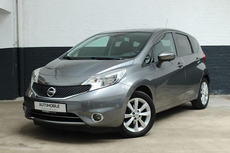 Grau Gebraucht 2015 Nissan Note 360º Limousine | 7.490 € (Etwas zu teuer) - Bild 1/4
